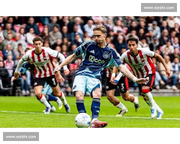 德斯特绝杀 + 佩里西奇造乌龙,埃因霍温 2-1 逆转前进之鹰夺第 15 座荷超杯! 德斯特绝杀 + 佩里西奇造乌龙,埃因霍温 2-1 逆转前进之鹰夺第 15 座荷超杯!