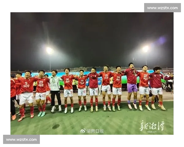 4 万人红浪翻涌！株洲湘超主场的热血之夜